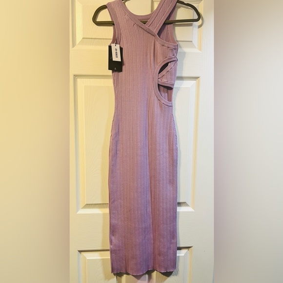 New! Form Fitting Dress - Picture 5 of 6